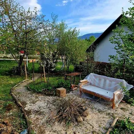 Сasa de vacaciones M Bihać